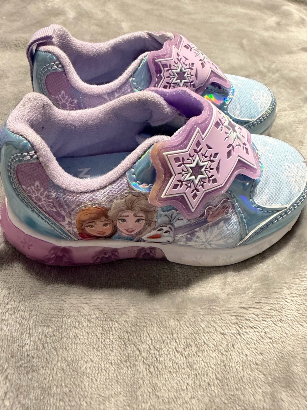 Girls' Light-Up Character Sneakers in Purple and Light Blue